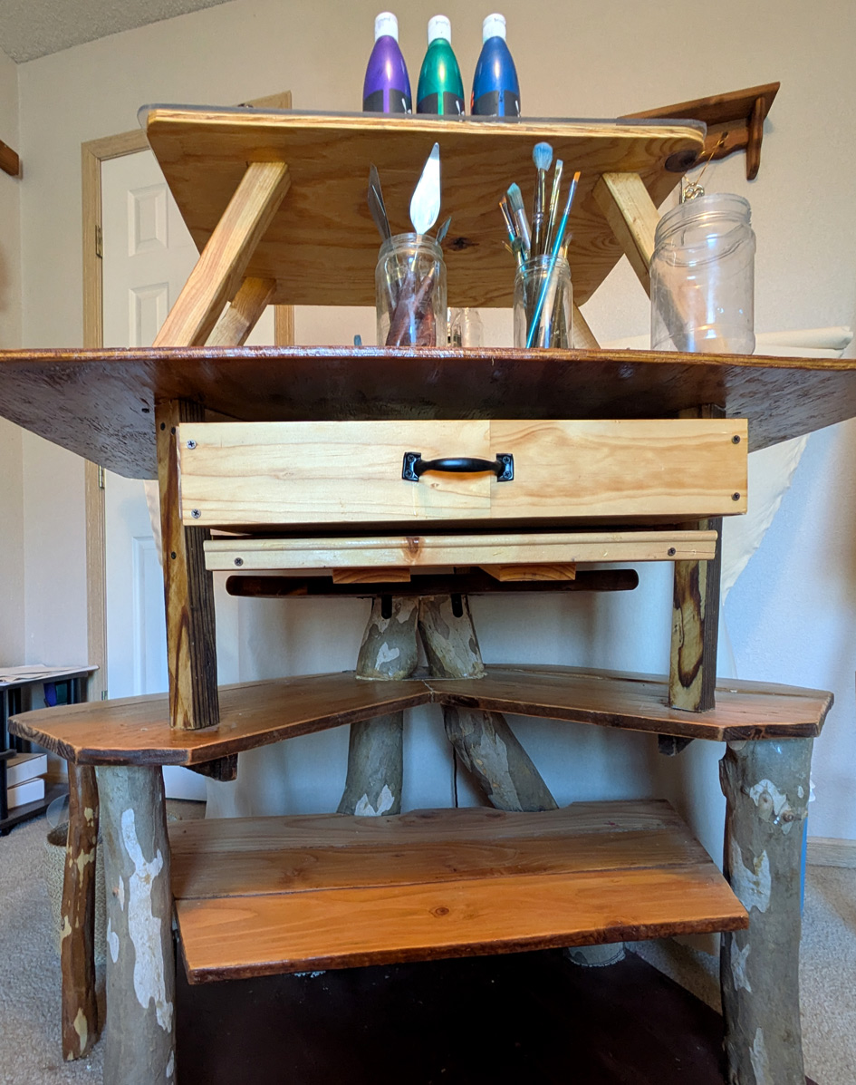 Painter’s Art Desk