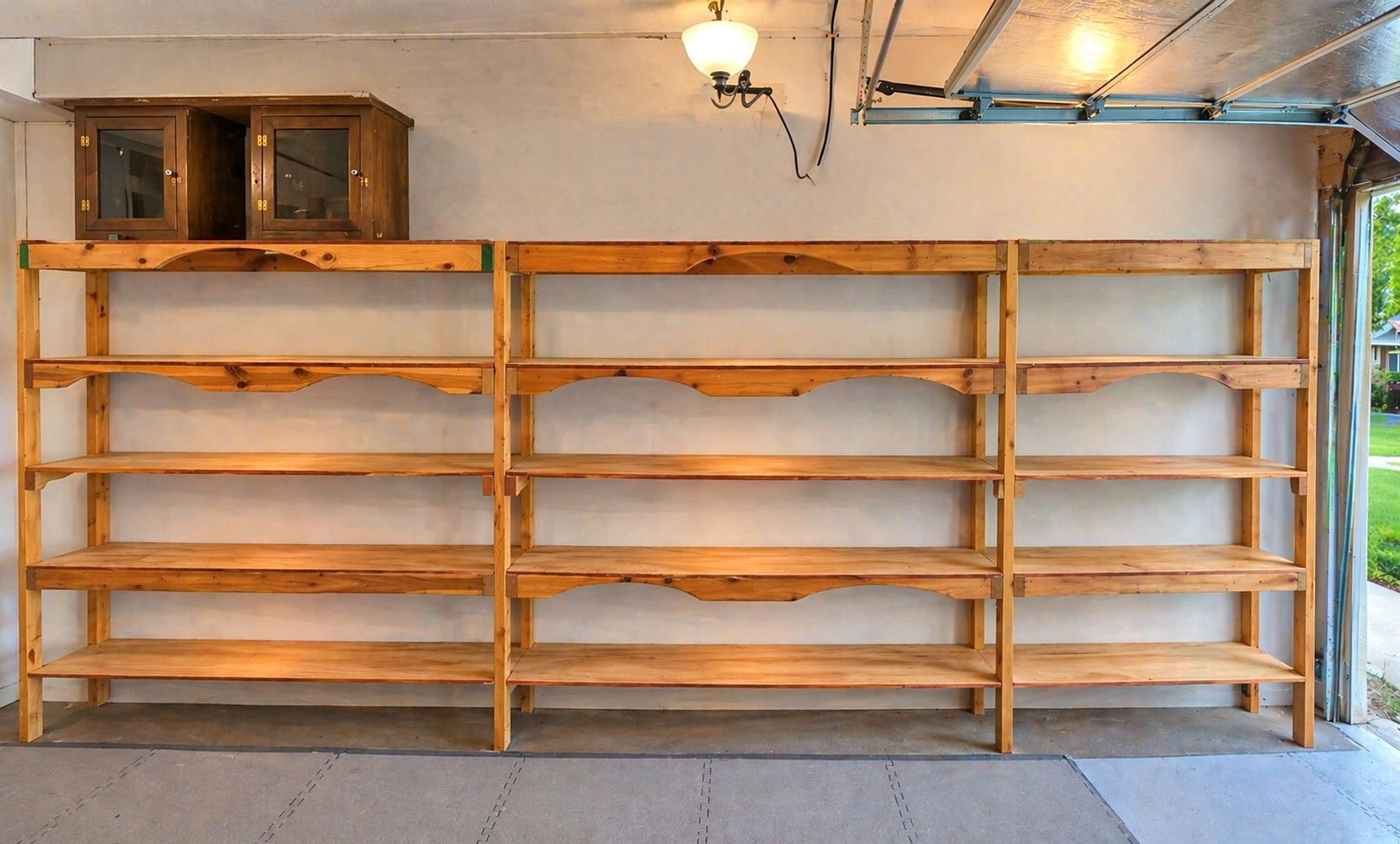 Wall-to-Wall Storage Shelving