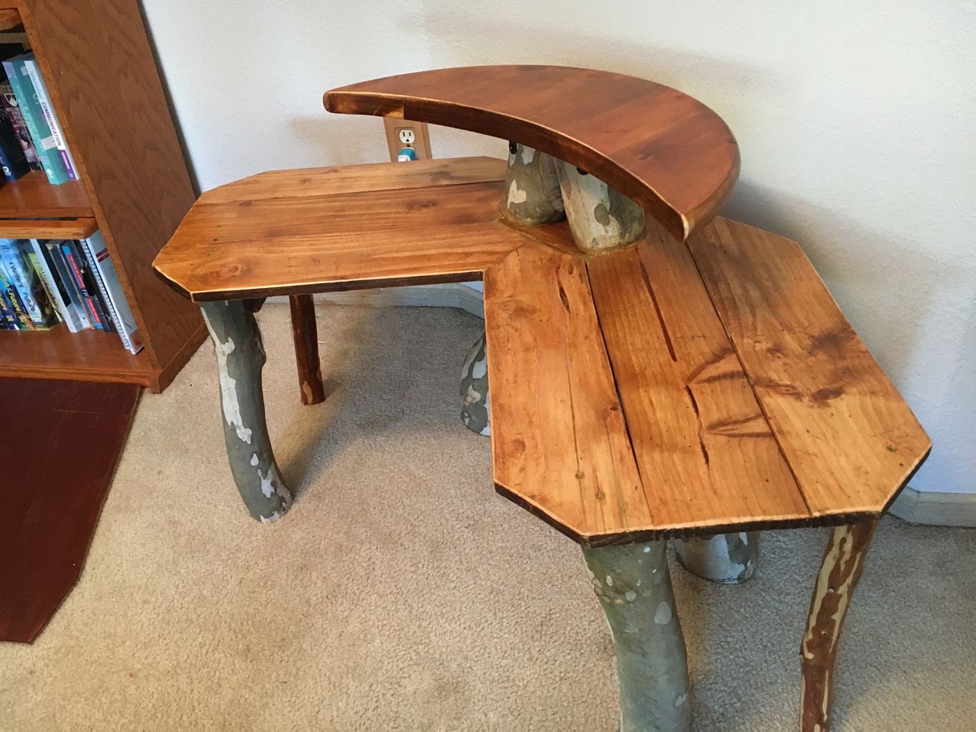 Sycamore Corner Accent Table